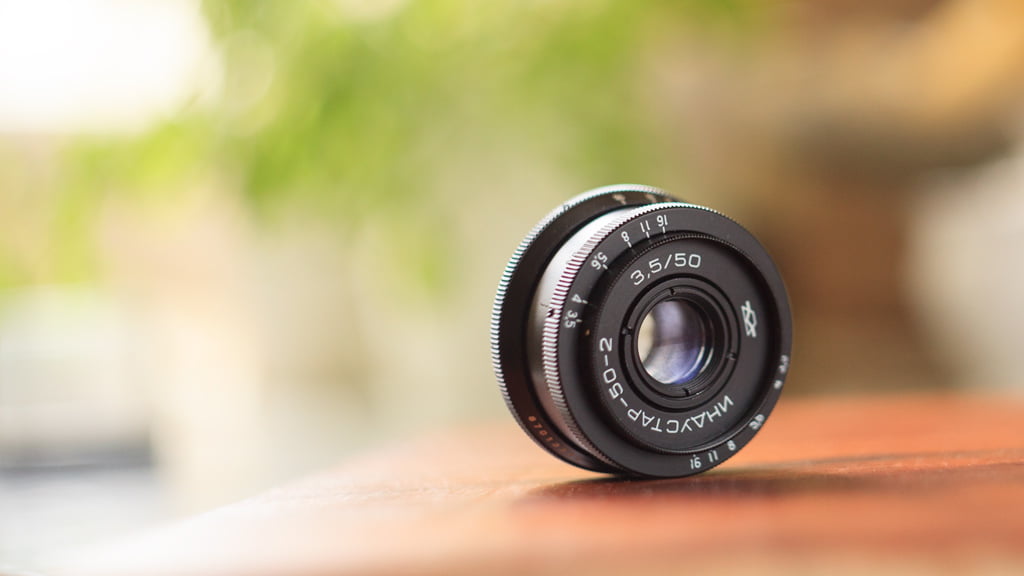 Soviet vintage lense Industar 50-2 review and photo